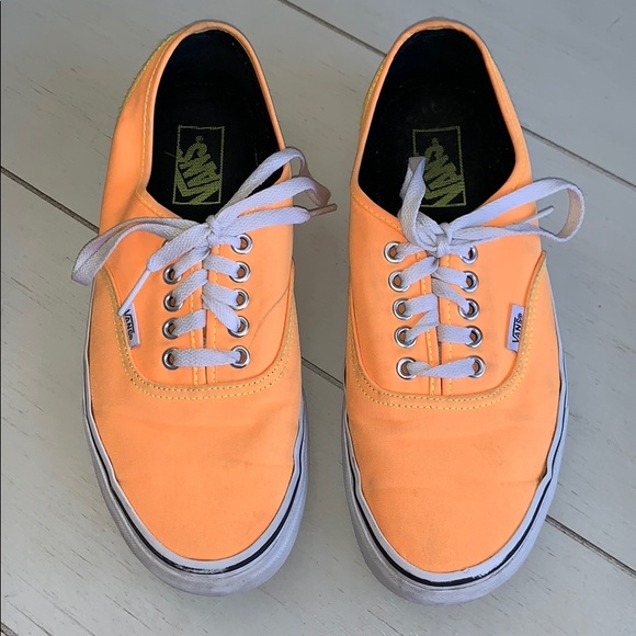 mens orange vans